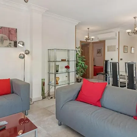 Dos Perlas Villa *